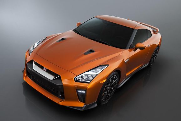 Nissan GT-R med mer effekt – men blev den snyggare?