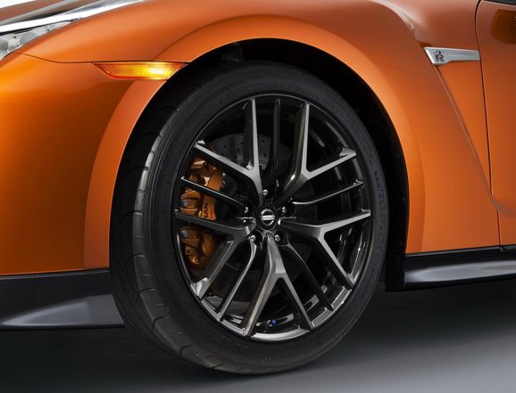 Nissan GT-R med mer effekt – men blev den snyggare?