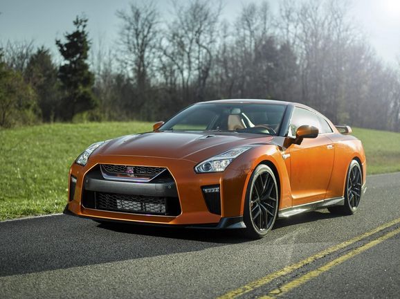 Nissan GT-R med mer effekt – men blev den snyggare?