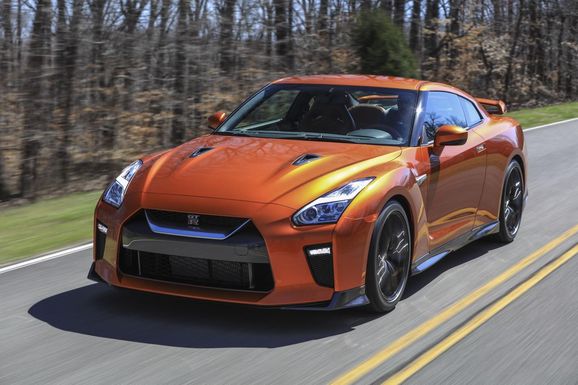 Nissan GT-R med mer effekt – men blev den snyggare?