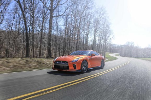 Nissan GT-R med mer effekt – men blev den snyggare?