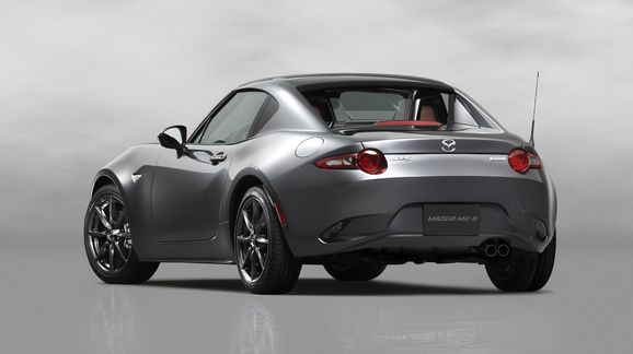 Mazda MX-5 Miata visar upp sitt oväntade plåttak