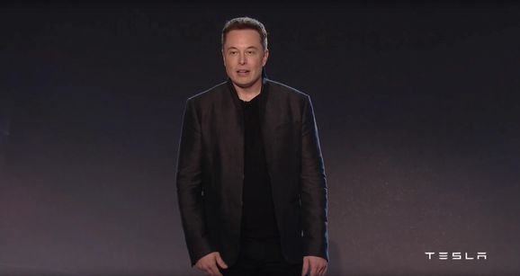 Tesla Model 3 har fel instrument – här är svaret