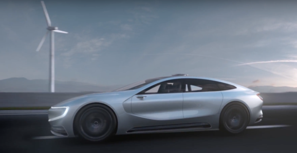 Superläcker sedan med eldrift – snyggare än Tesla?