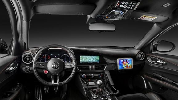 Polisbilen du inte kör ifrån – Alfa Giulia med 510 hk