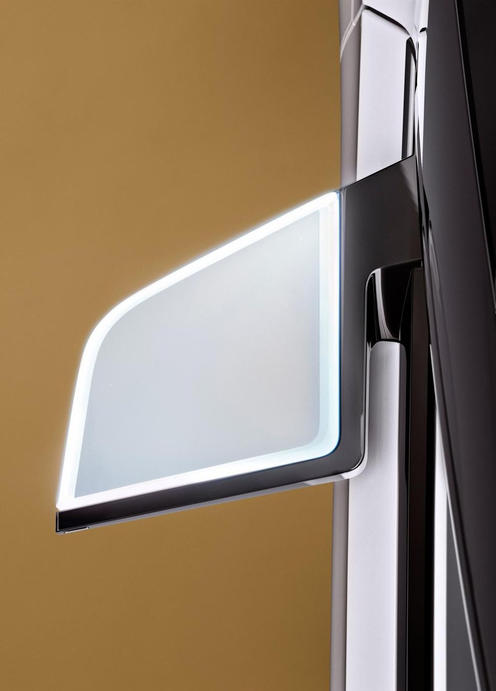 Volvo visar XC40-koncept och ny plattform