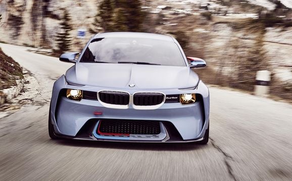 BMW:s läckra specialbil hyllar 2002 Turbo