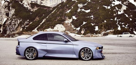 BMW:s läckra specialbil hyllar 2002 Turbo