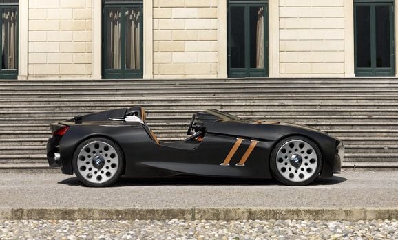 BMW:s läckra specialbil hyllar 2002 Turbo