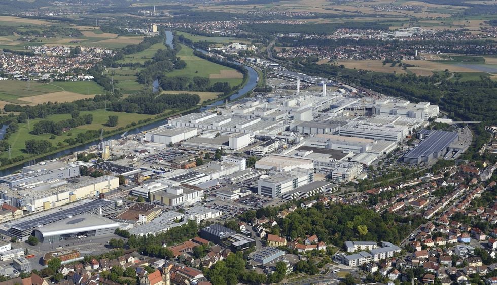 Audi tvingas stänga fabrik efter våldsamt oväder