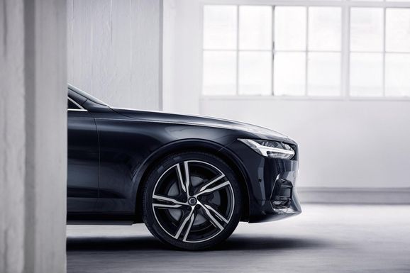 Volvo visar upp S90 och V90 R-Design – så ser den ut