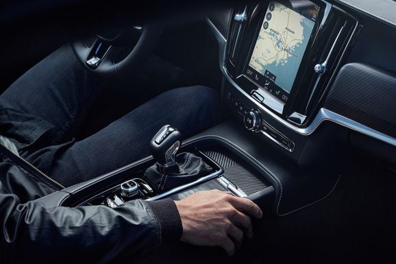 Volvo visar upp S90 och V90 R-Design – så ser den ut