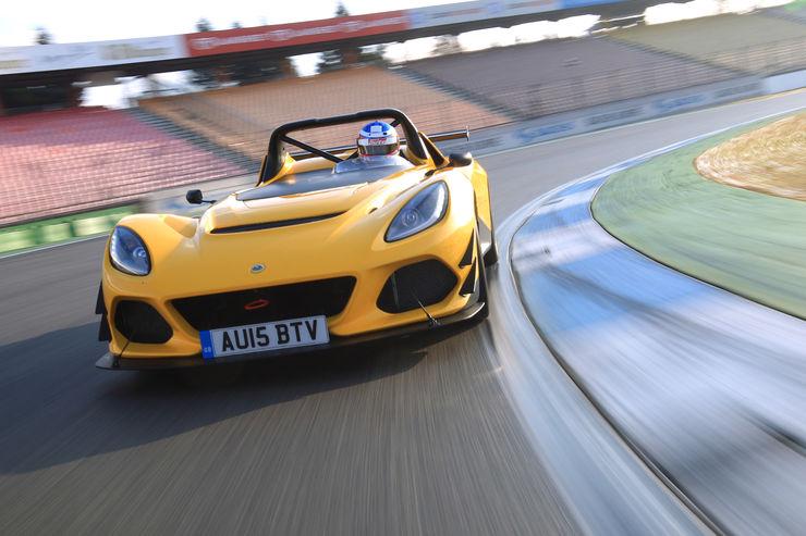 Tidernas snabbaste Lotus (för gatan)