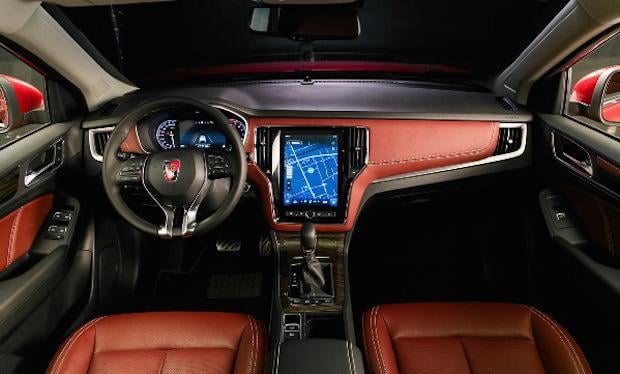 Biltillverkarnas nya huvudvärk: Jätte­-koncernen släpper uppkopplad bil