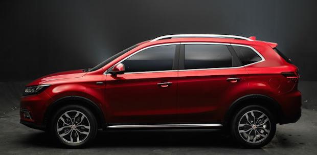 Biltillverkarnas nya huvudvärk: Jätte­-koncernen släpper uppkopplad bil