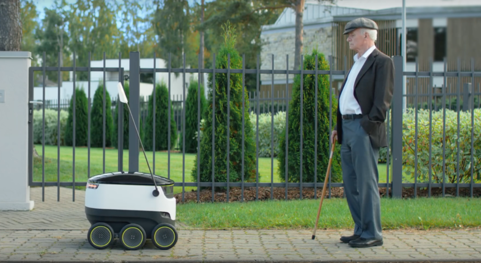 Häftiga roboten levererar paket till din dörr – testkörs i Europa