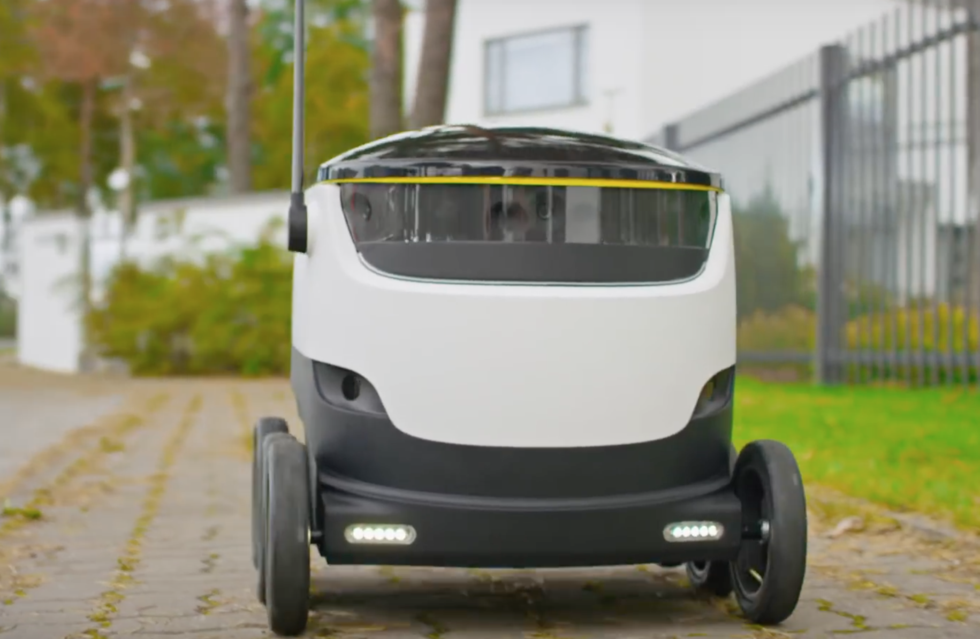 Häftiga roboten levererar paket till din dörr – testkörs i Europa