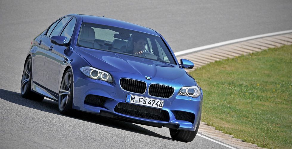 Lista: De tio snabbaste fyrdörrarsbilarna