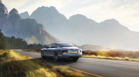 Flying Spur W12 S: Stor, stöddig och vrålsnabb