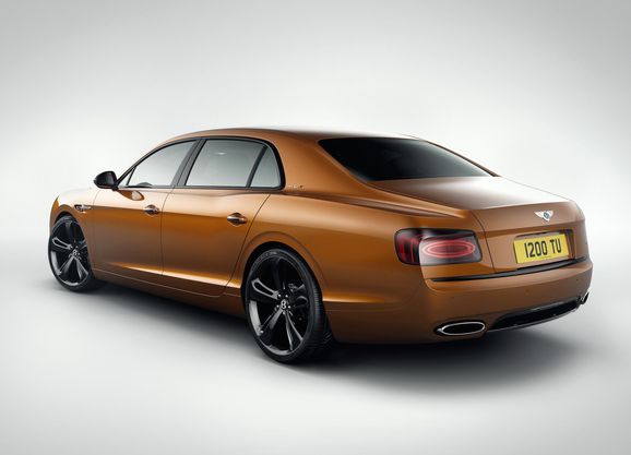 Flying Spur W12 S: Stor, stöddig och vrålsnabb