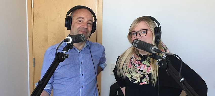 Elbilspoddar gör bilresan roligare – här är de 5 bästa