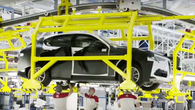 Alfas Stelvio avslöjad – suven syntes i ett filmklipp