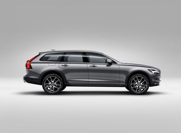 Alrik om Volvo V90 Cross Country: 