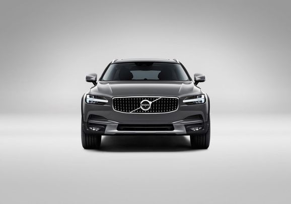Alrik om Volvo V90 Cross Country: 