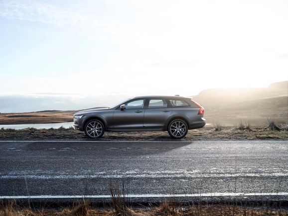 Alrik om Volvo V90 Cross Country: 
