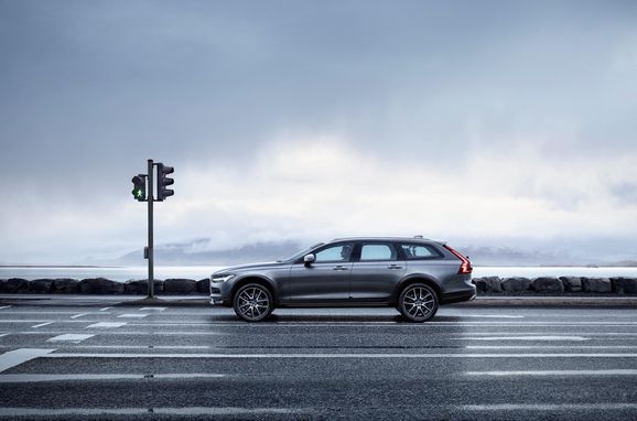 Alrik om Volvo V90 Cross Country: 