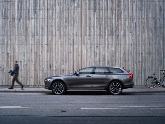 Alrik om Volvo V90 Cross Country: 