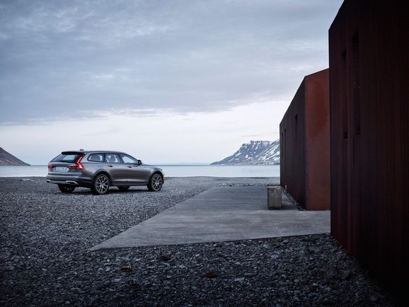 Alrik om Volvo V90 Cross Country: 