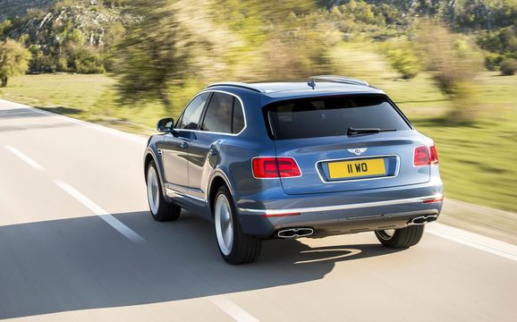 Bentley lånar Audis diesel-V8 och blir snabbast