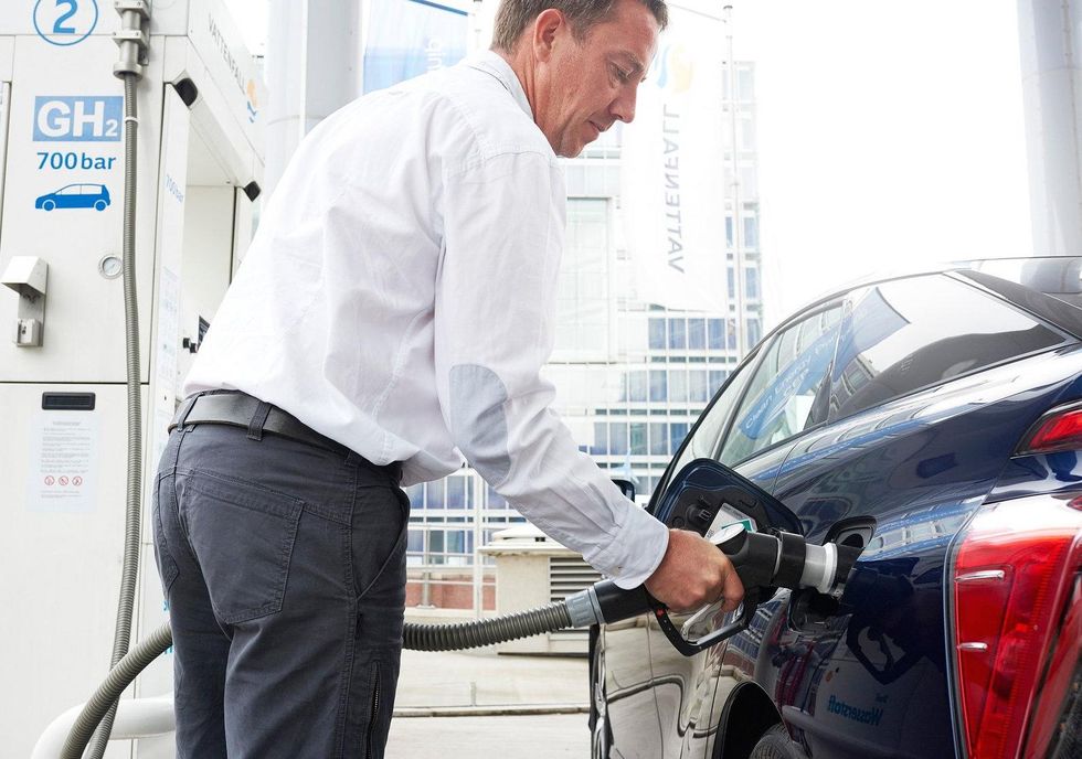 Bränslecellsbilar – är de verkligen så värdelösa som elbilsfansen påstår?