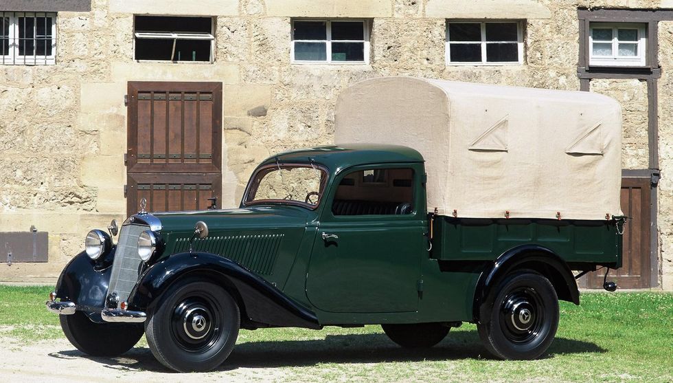 Mercedes första pickup – men vad är under skalet?