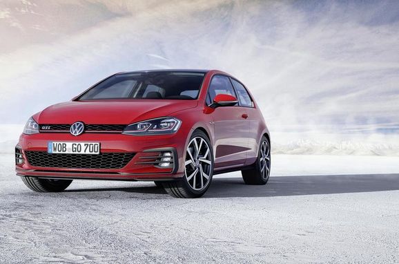 Provkörd: Erik imponeras av nya VW Golf