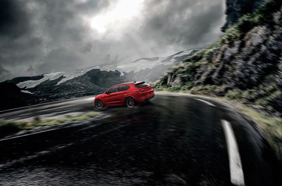 Alfa Romeo Stelvio – nya suven äntligen officiell