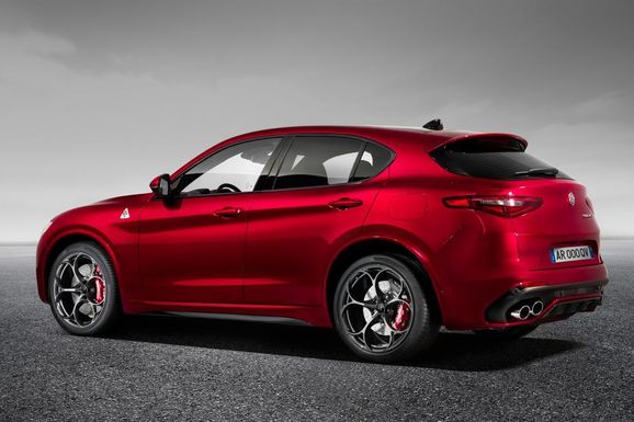 Alfa Romeo Stelvio – nya suven äntligen officiell