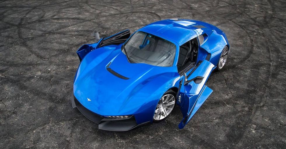 Rezvani – vänta tills du öppnar dörrarna!