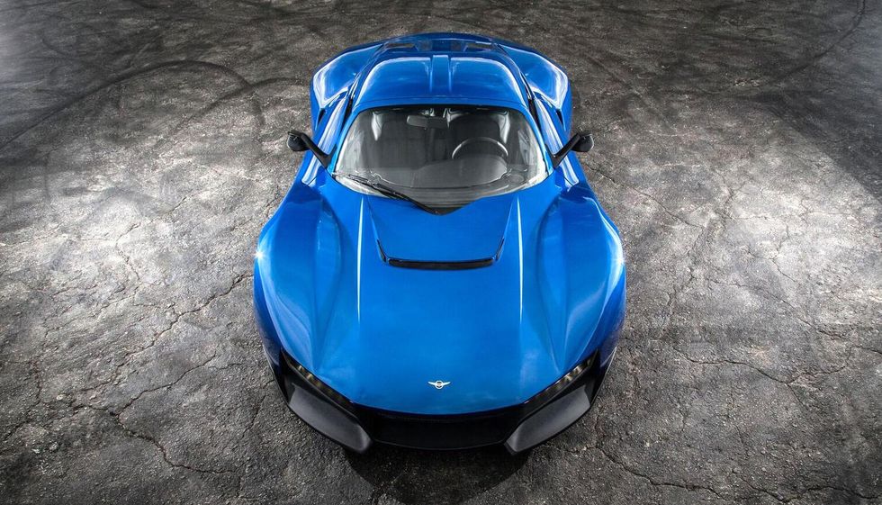 Rezvani – vänta tills du öppnar dörrarna!