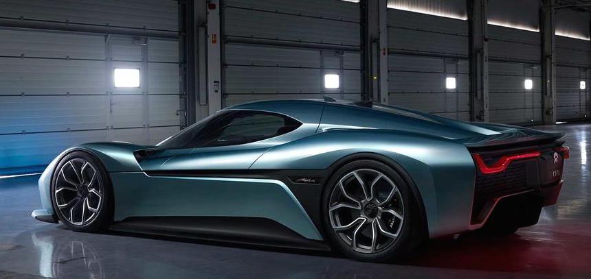 Koenigsegg får se upp! Den här superelbilen slår alla andra på Nürburgring