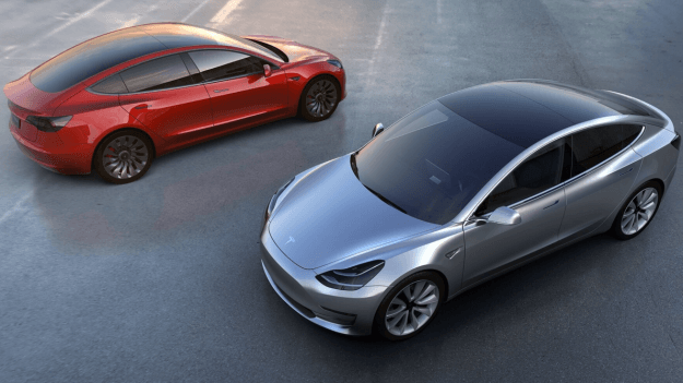 Tesla Model 3 närmar sig äntligen serieproduktion