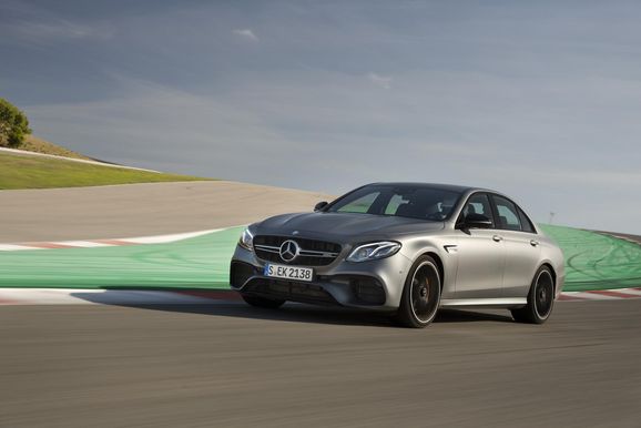 Mercedes-AMG E63: 