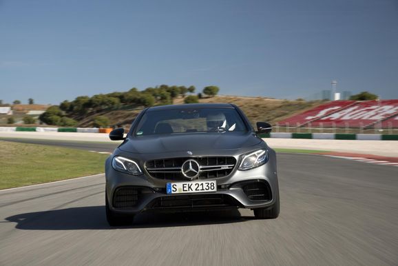 Mercedes-AMG E63: 