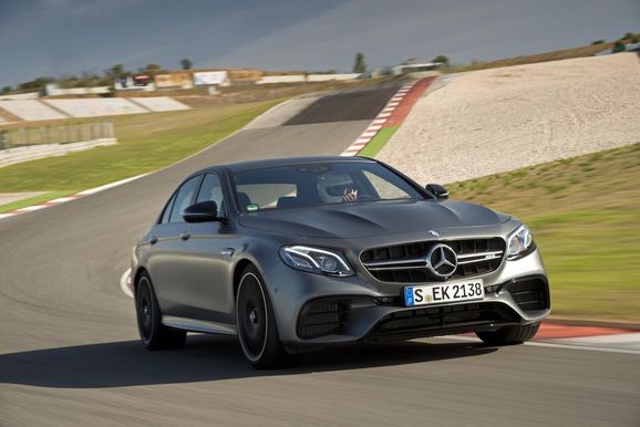Mercedes-AMG E63: 