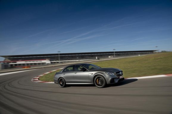 Mercedes-AMG E63: 