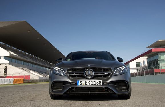 Mercedes-AMG E63: 