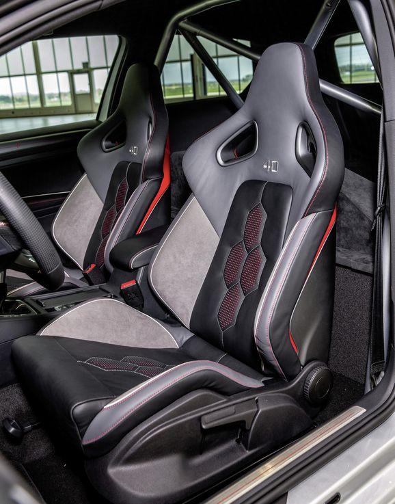 Volkswagen skänker Bris över en halv miljon kronor