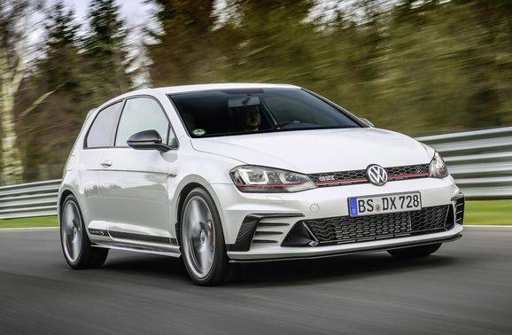 Volkswagen skänker Bris över en halv miljon kronor