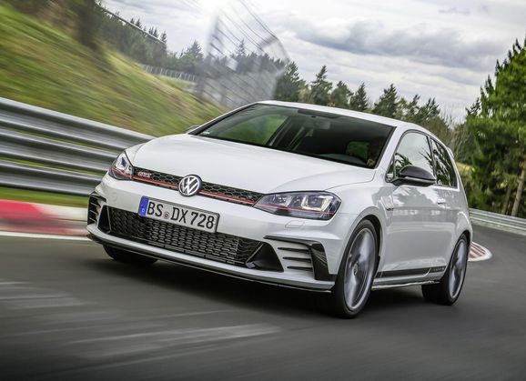 Volkswagen skänker Bris över en halv miljon kronor